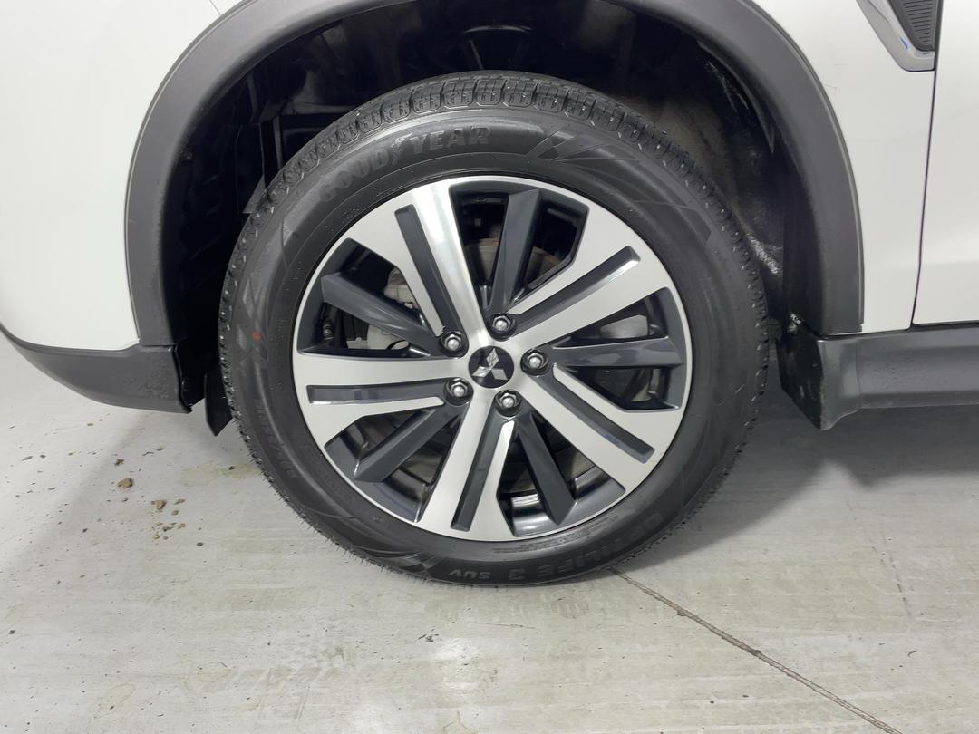 Photo '10' of Mitsubishi ASX