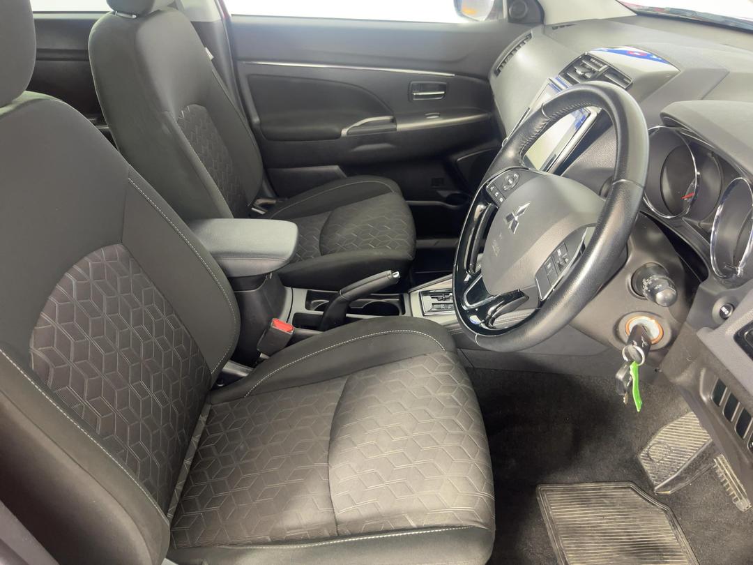 Photo '16' of Mitsubishi ASX