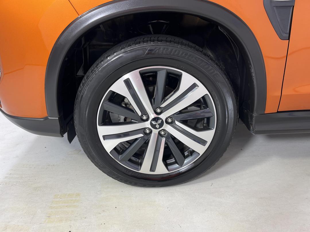 Photo '10' of Mitsubishi ASX