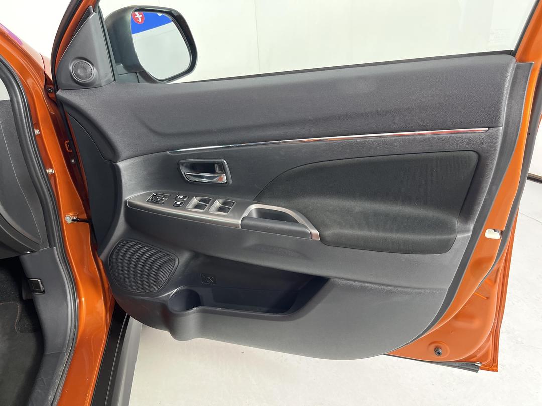 Photo '15' of Mitsubishi ASX