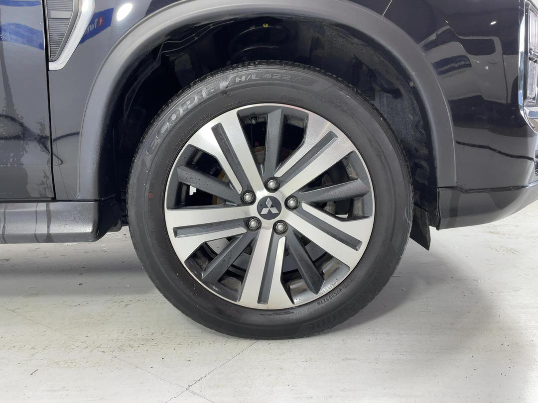 Photo '9' of Mitsubishi ASX