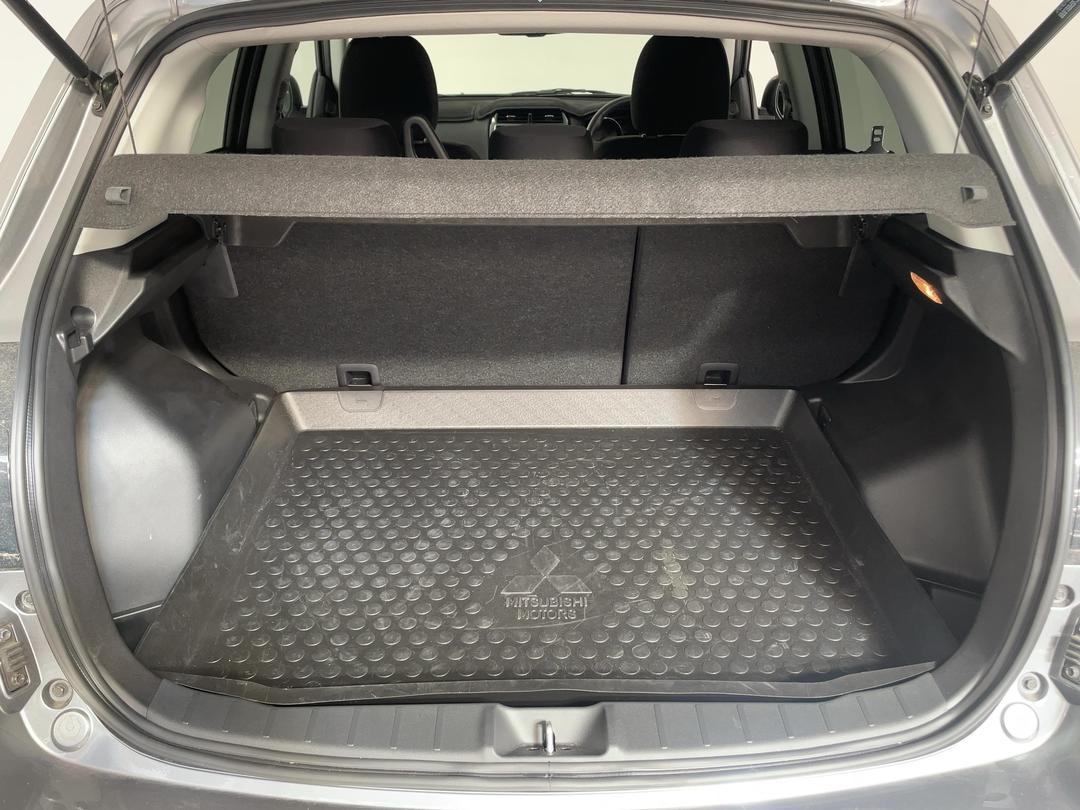 Photo '14' of Mitsubishi ASX