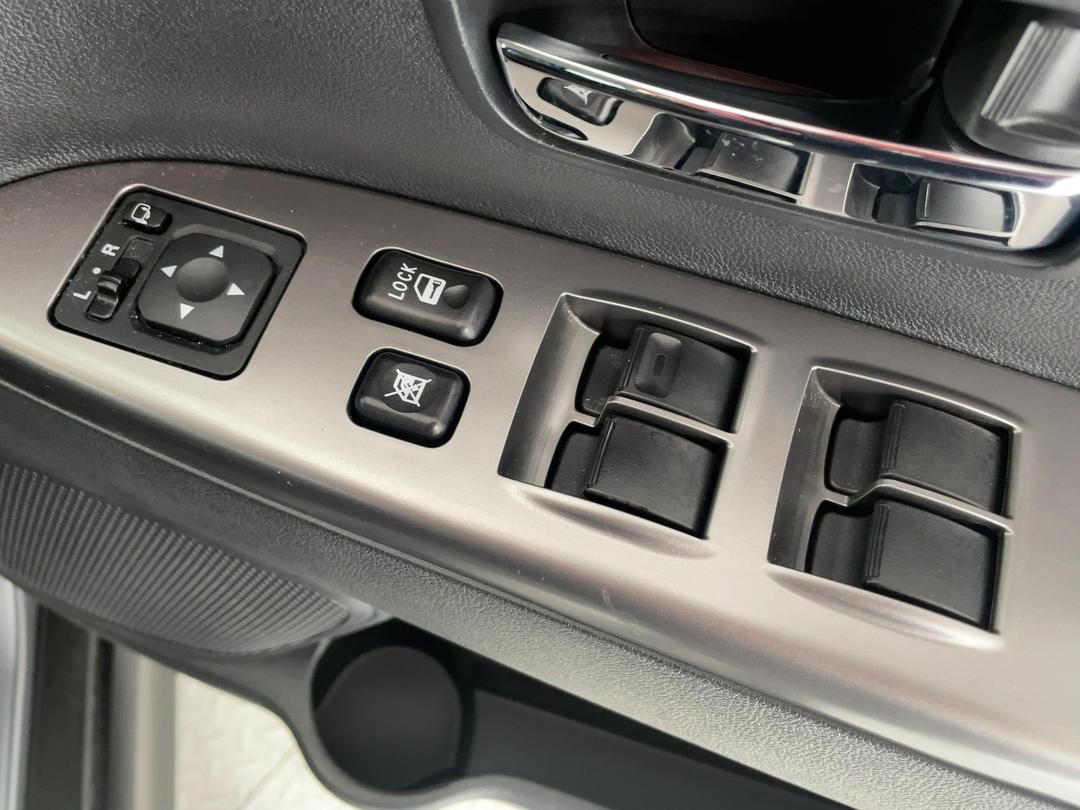 Photo '24' of Mitsubishi ASX