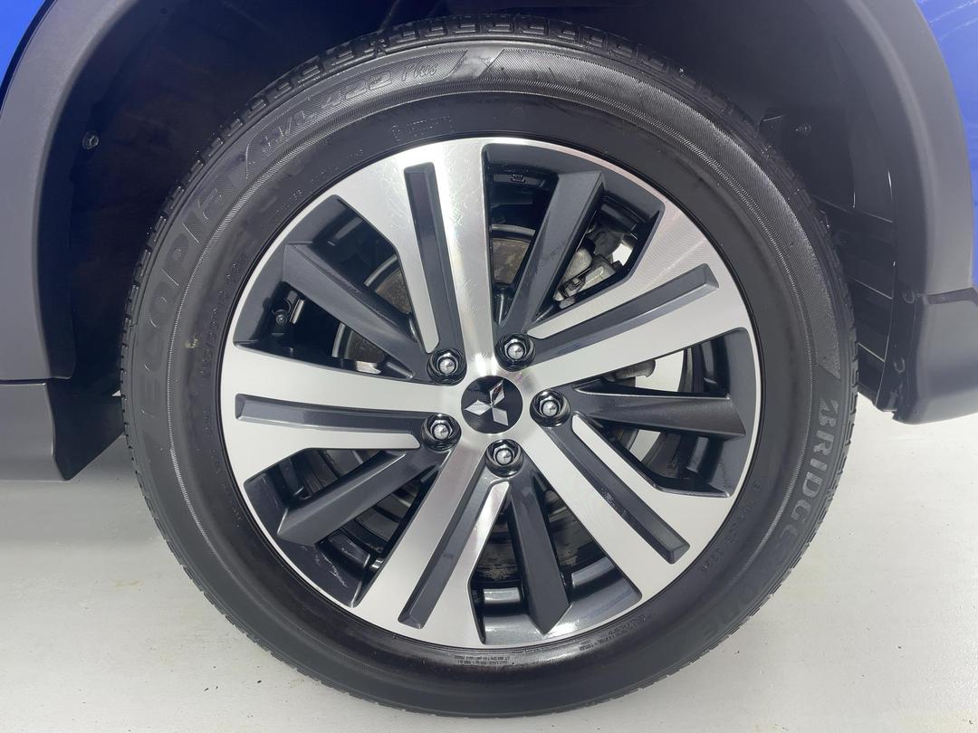 Photo '11' of Mitsubishi ASX