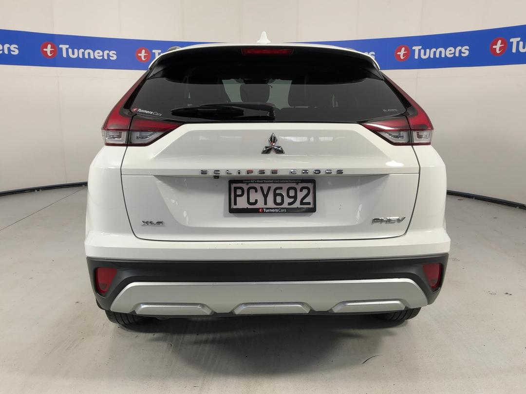 Photo '6' of Mitsubishi Eclipse Cross