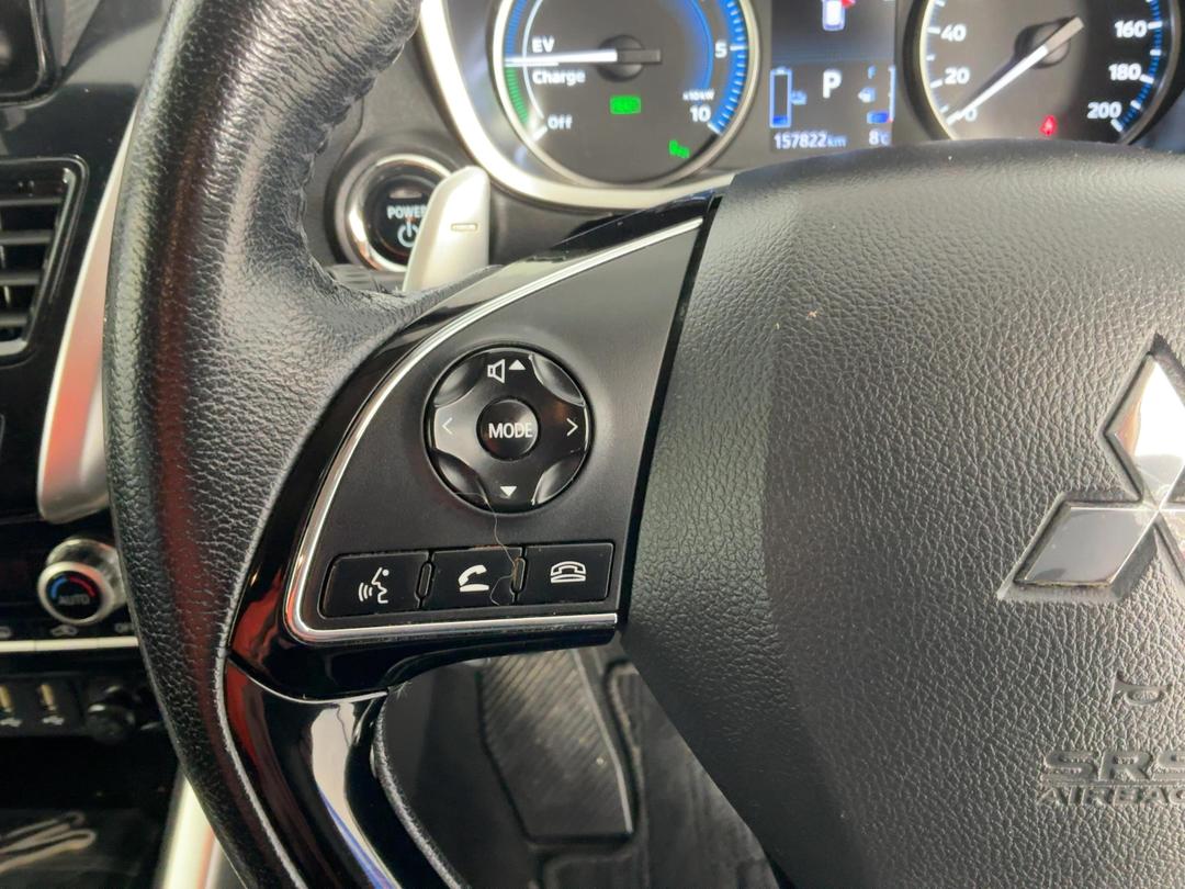 Photo '24' of Mitsubishi Eclipse Cross