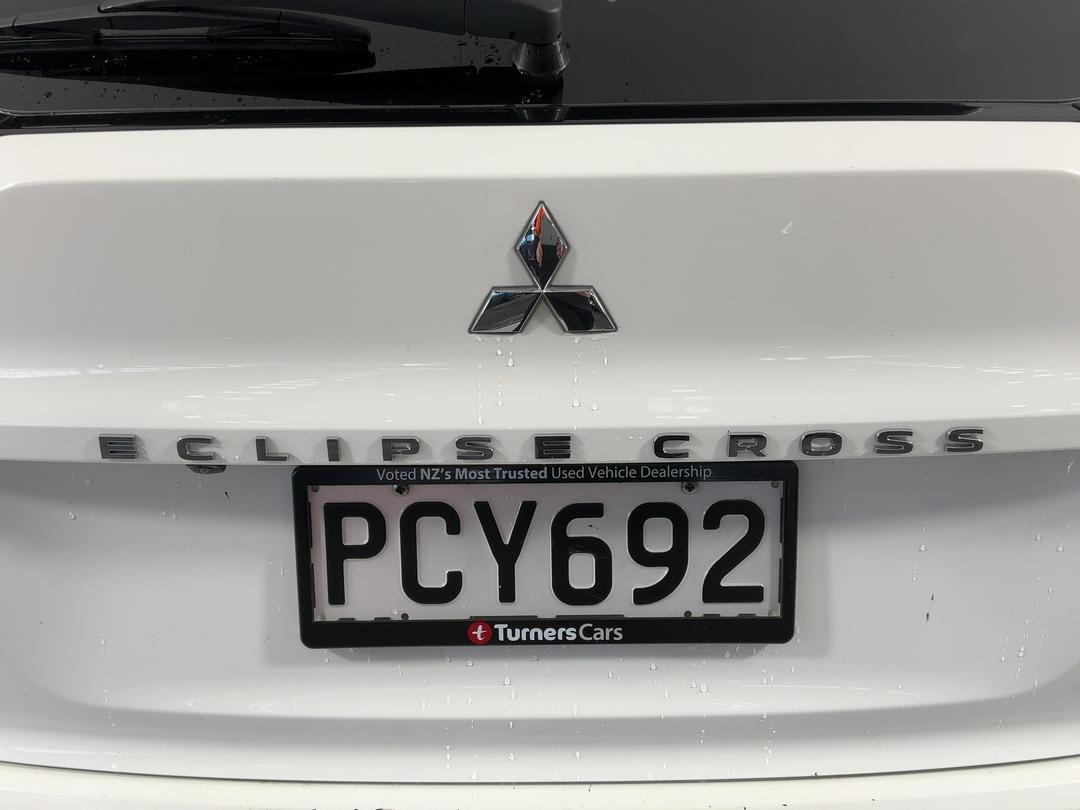 Photo '31' of Mitsubishi Eclipse Cross