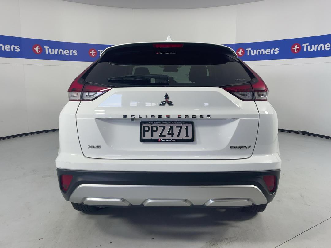 Photo '6' of Mitsubishi Eclipse Cross