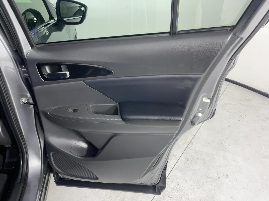 Photo '19' of Mitsubishi Eclipse Cross