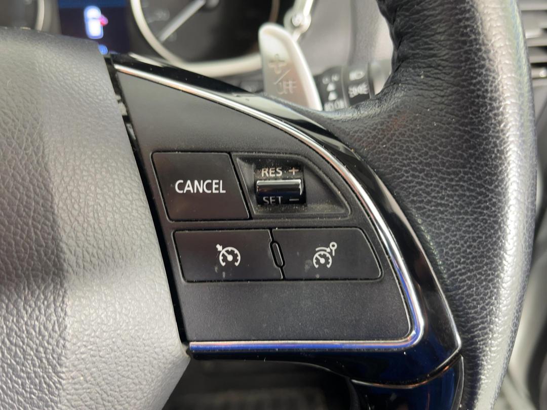 Photo '25' of Mitsubishi Eclipse Cross