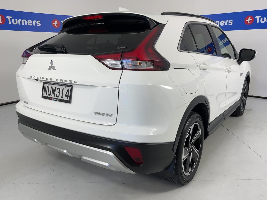 Photo '7' of Mitsubishi Eclipse Cross