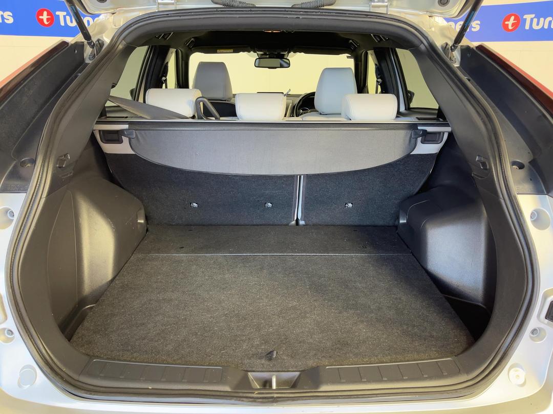 Photo '14' of Mitsubishi Eclipse Cross