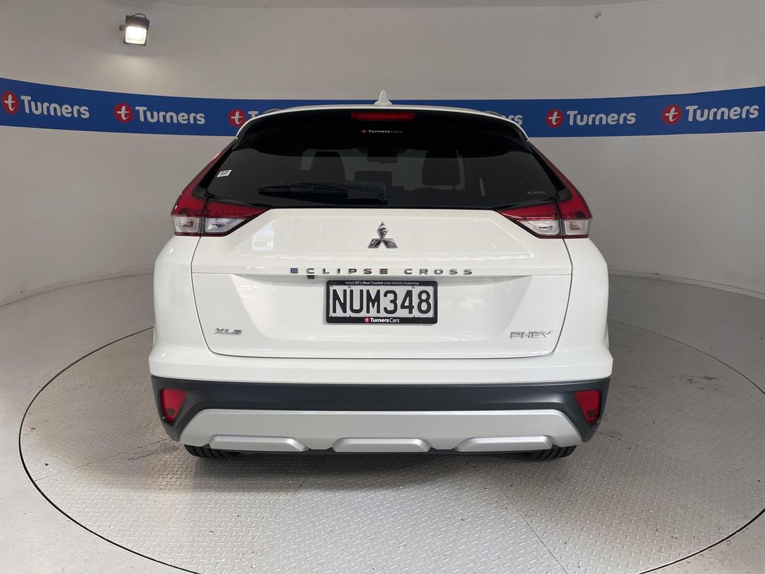 Photo '6' of Mitsubishi Eclipse Cross