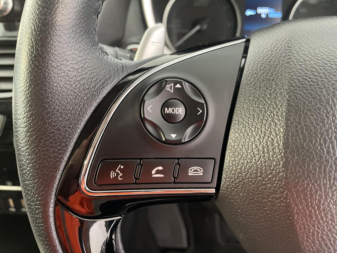 Photo '27' of Mitsubishi Eclipse Cross