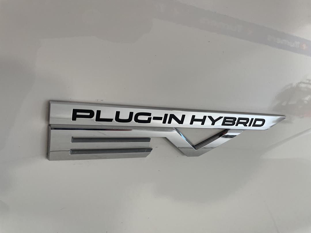 Photo '36' of Mitsubishi Eclipse Cross