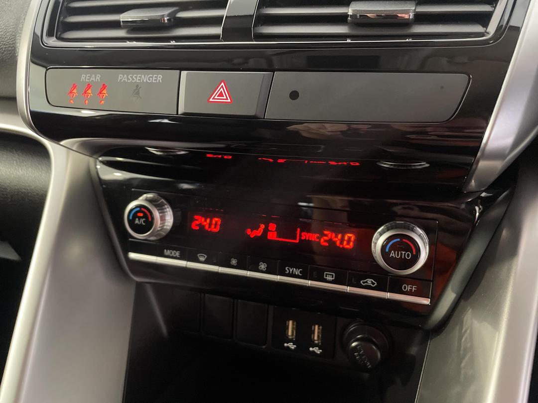 Photo '31' of Mitsubishi Eclipse Cross