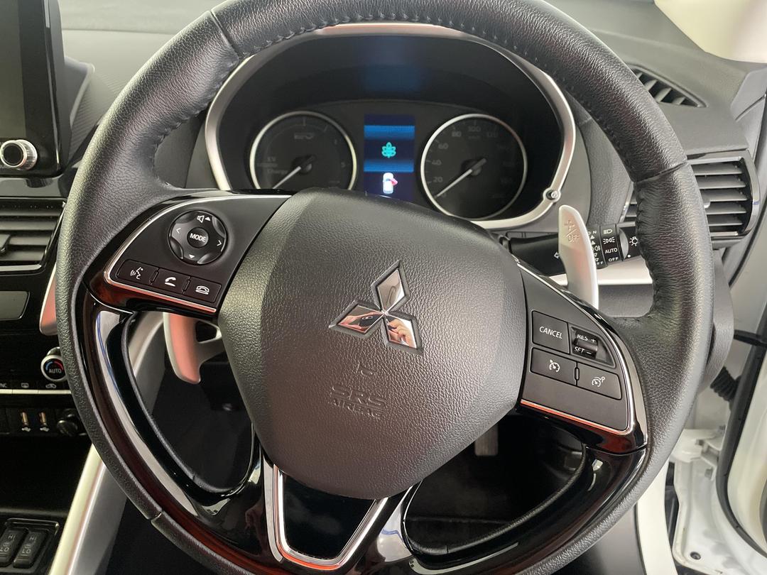 Photo '28' of Mitsubishi Eclipse Cross