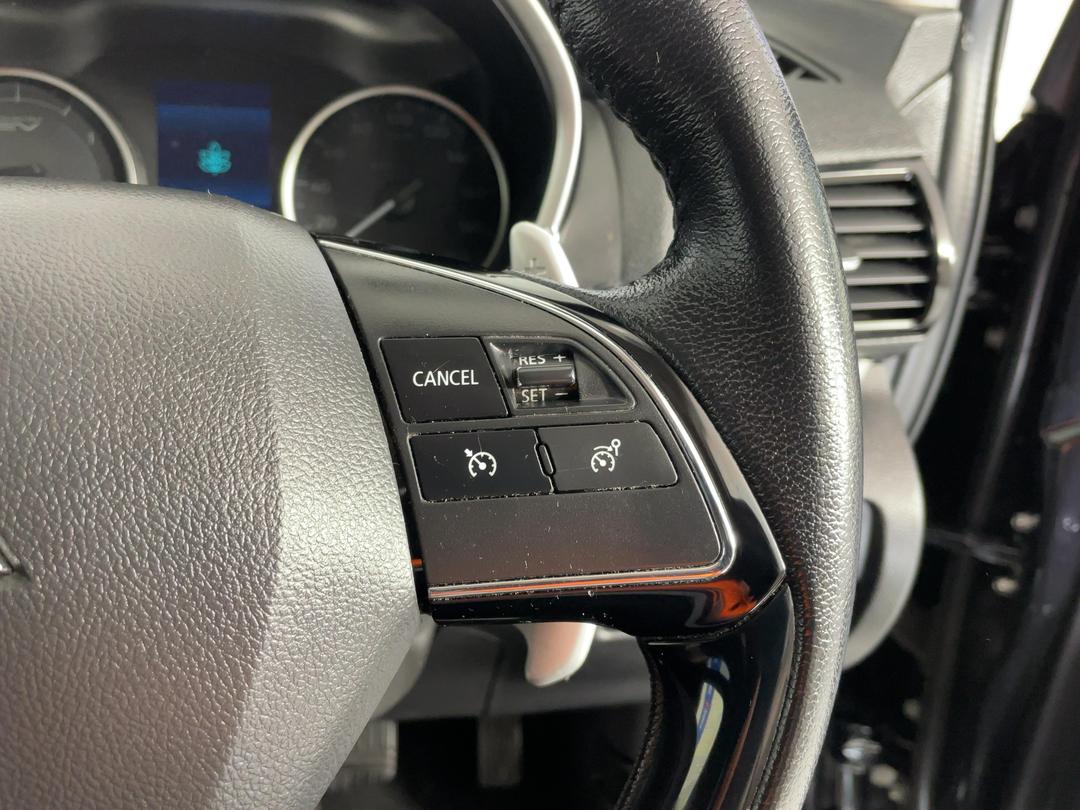 Photo '25' of Mitsubishi Eclipse Cross