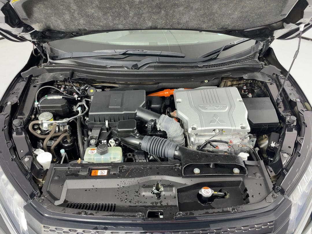 Photo '13' of Mitsubishi Eclipse Cross