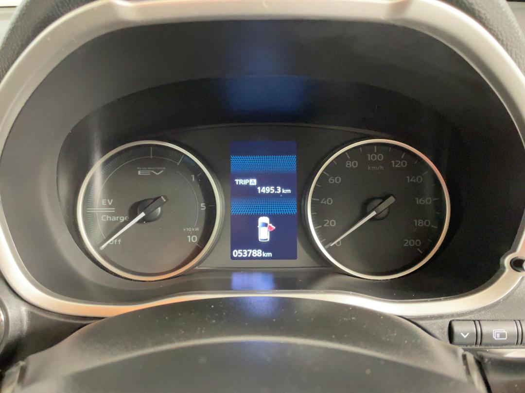 Photo '21' of Mitsubishi Eclipse Cross