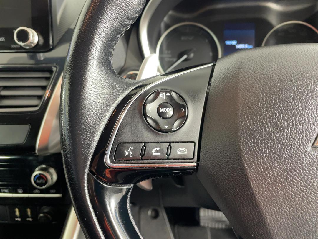 Photo '26' of Mitsubishi Eclipse Cross