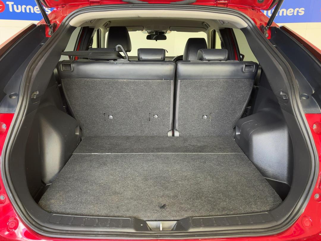 Photo '14' of Mitsubishi Eclipse Cross