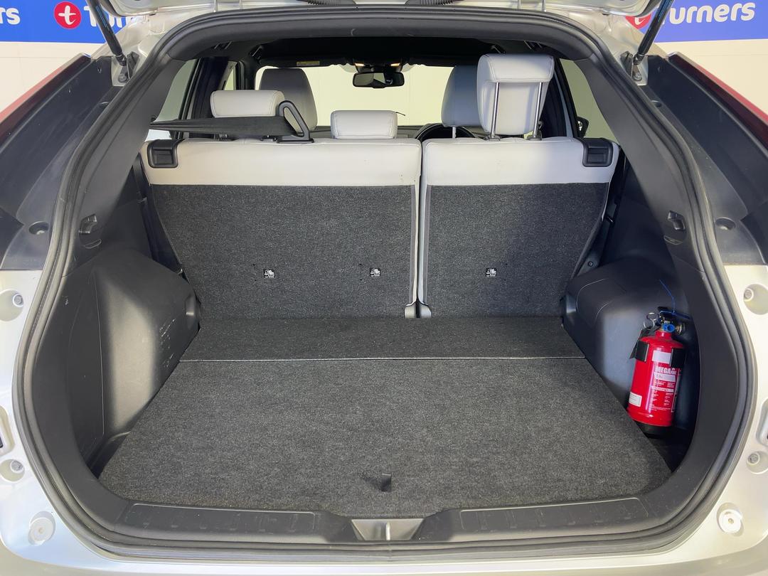 Photo '14' of Mitsubishi Eclipse Cross