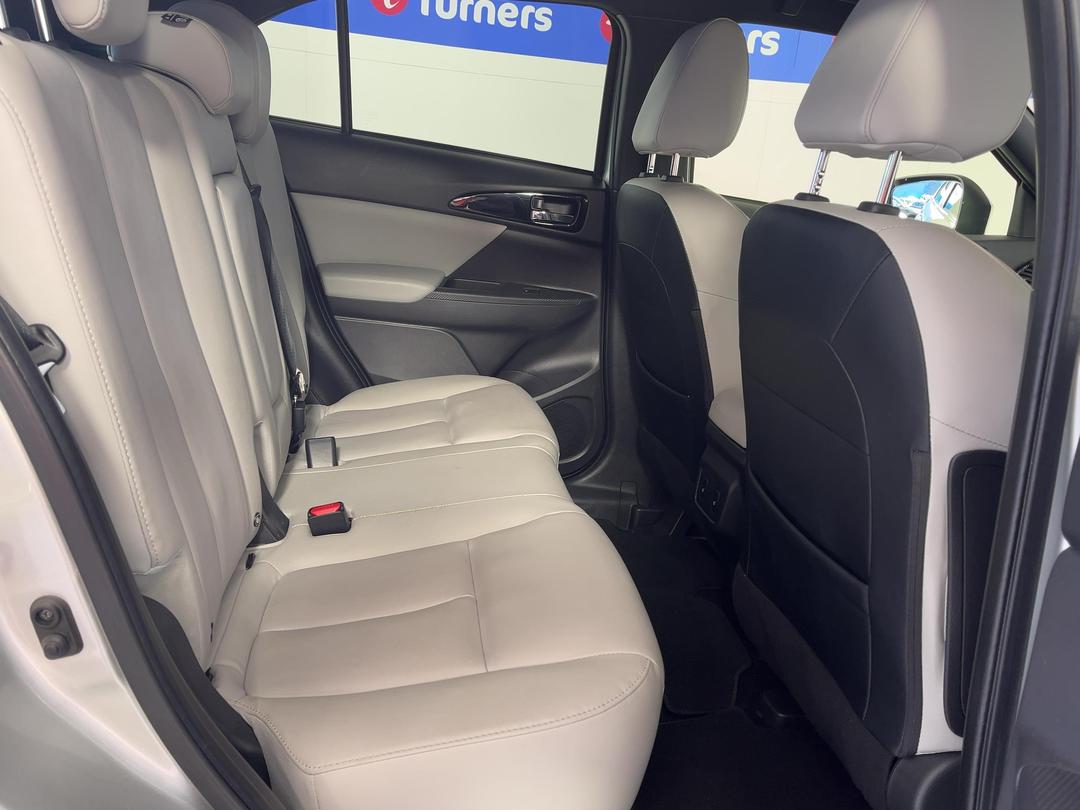 Photo '20' of Mitsubishi Eclipse Cross