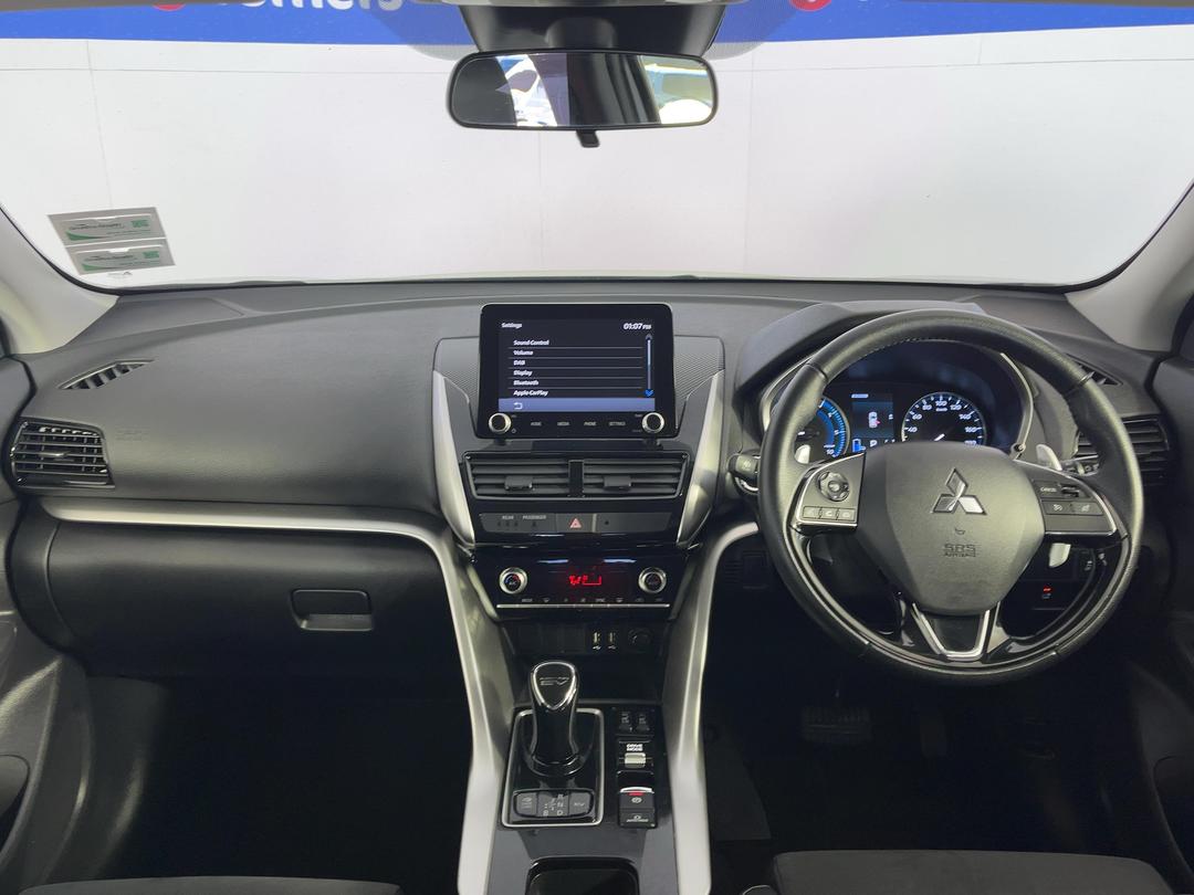 Photo '17' of Mitsubishi Eclipse Cross