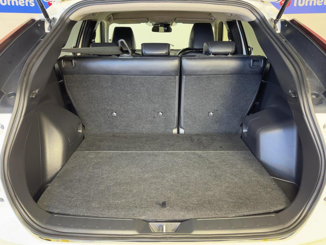 Photo '14' of Mitsubishi Eclipse Cross