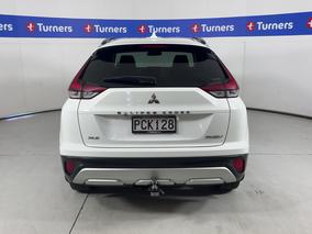 Photo '6' of Mitsubishi Eclipse Cross