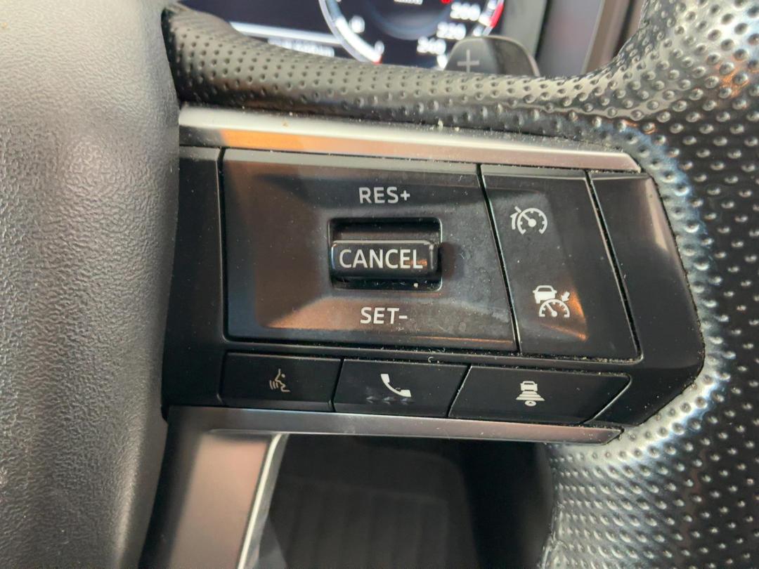 Photo '25' of Mitsubishi Outlander
