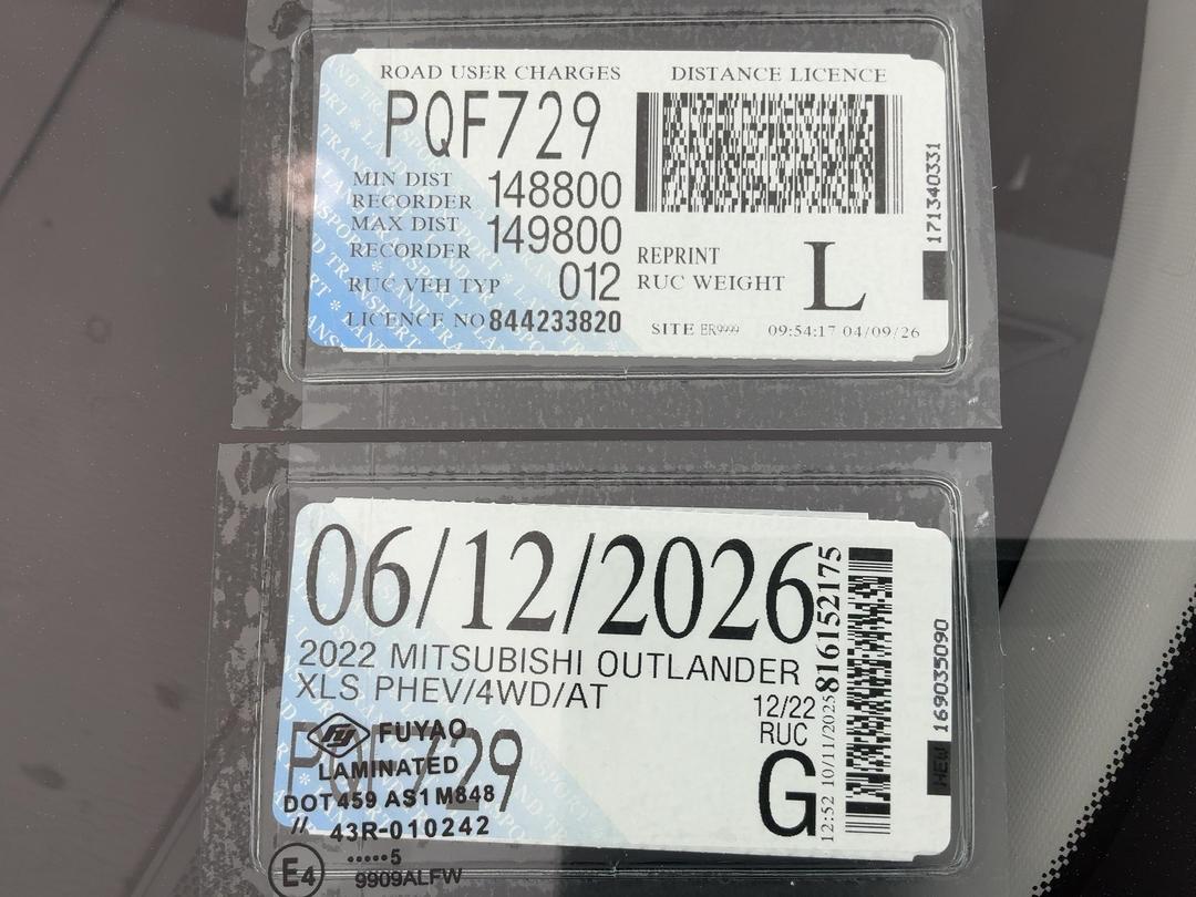 Photo '28' of Mitsubishi Outlander