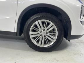 Photo '9' of Mitsubishi Outlander