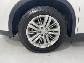 Photo '10' of Mitsubishi Outlander