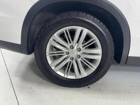 Photo '12' of Mitsubishi Outlander