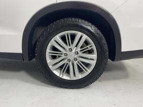 Photo '11' of Mitsubishi Outlander