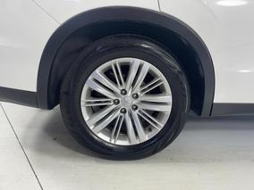 Photo '12' of Mitsubishi Outlander