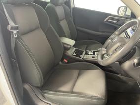 Photo '16' of Mitsubishi Outlander