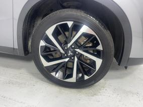 Photo '9' of Mitsubishi Outlander