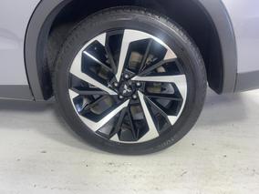 Photo '11' of Mitsubishi Outlander