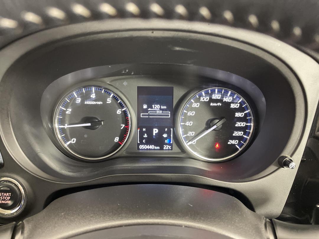 Photo '21' of Mitsubishi Outlander