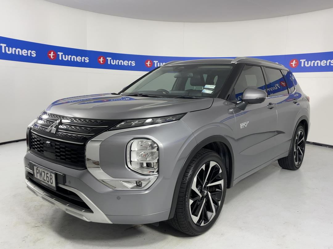 Photo '4' of Mitsubishi Outlander