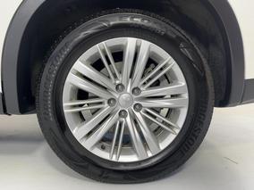 Photo '11' of Mitsubishi Outlander