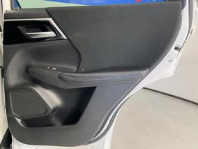 Photo '19' of Mitsubishi Outlander