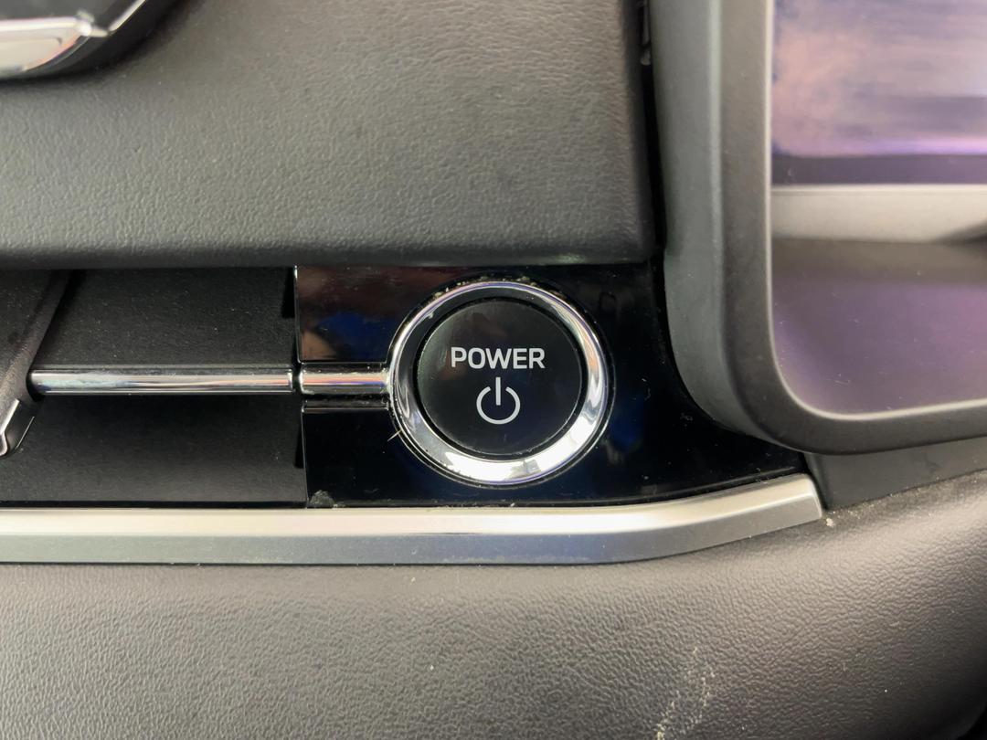 Photo '23' of Mitsubishi Outlander