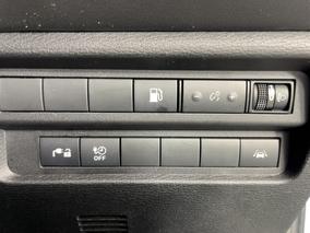 Photo '26' of Mitsubishi Outlander