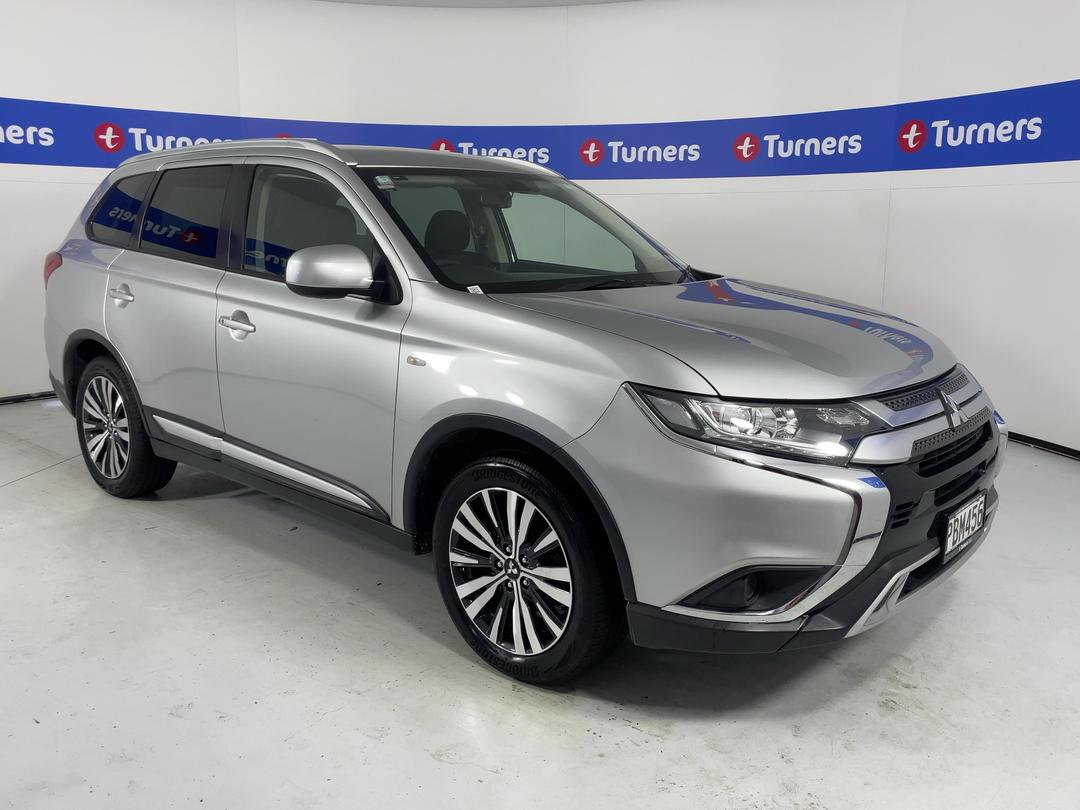Photo '1' of Mitsubishi Outlander