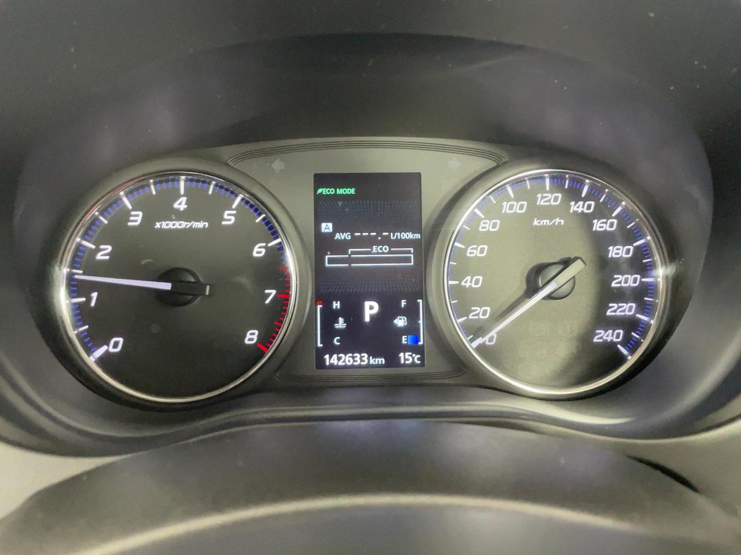 Photo '21' of Mitsubishi Outlander