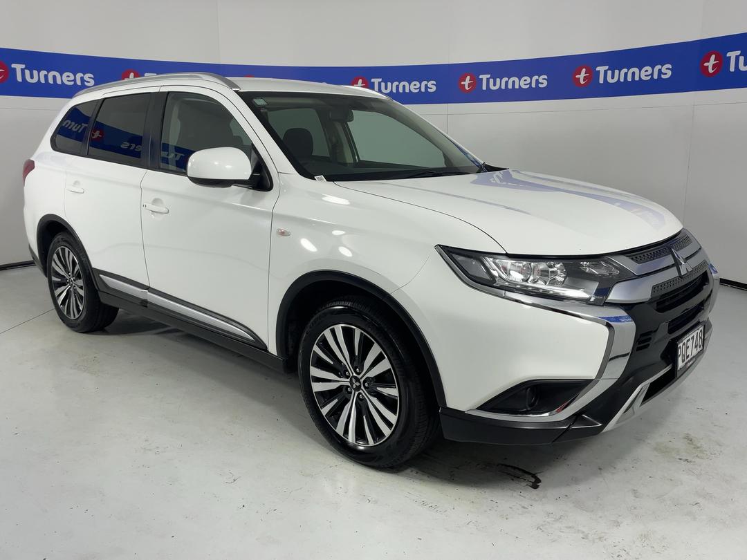 Photo '1' of Mitsubishi Outlander